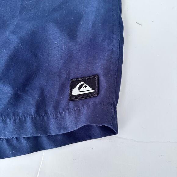 Quiksilver shorts - Picture 2 of 5